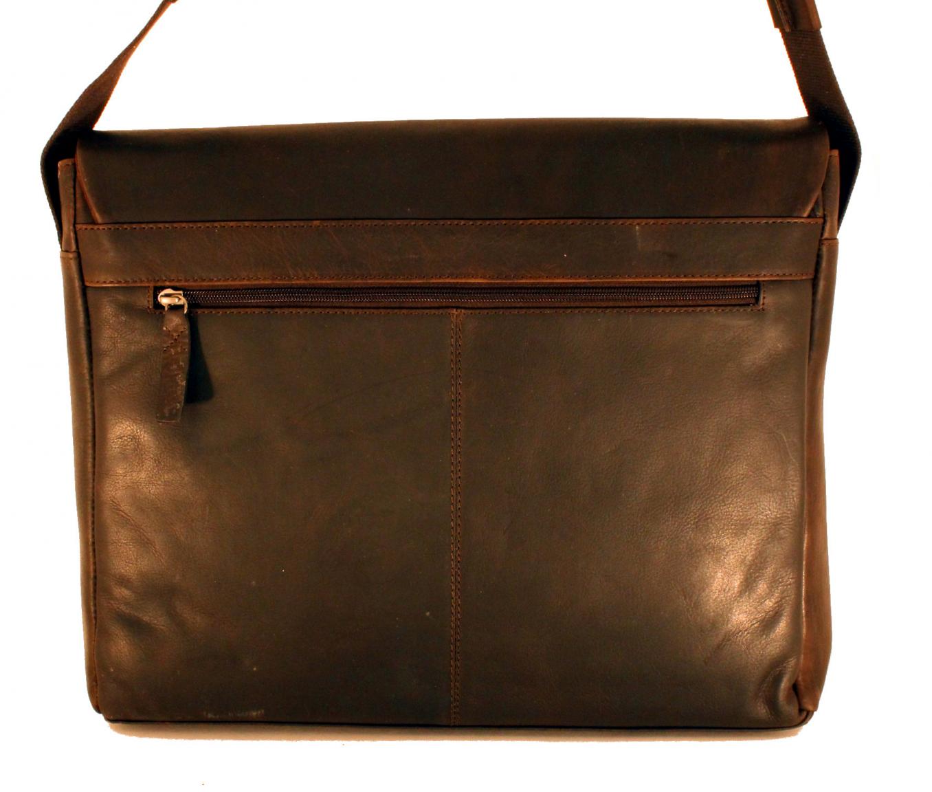 camden medium pebbled leather messenger bag