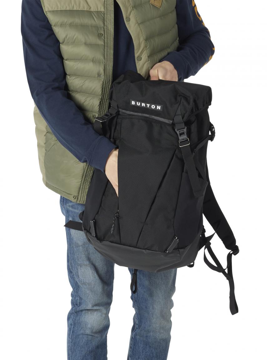 burton spruce pack