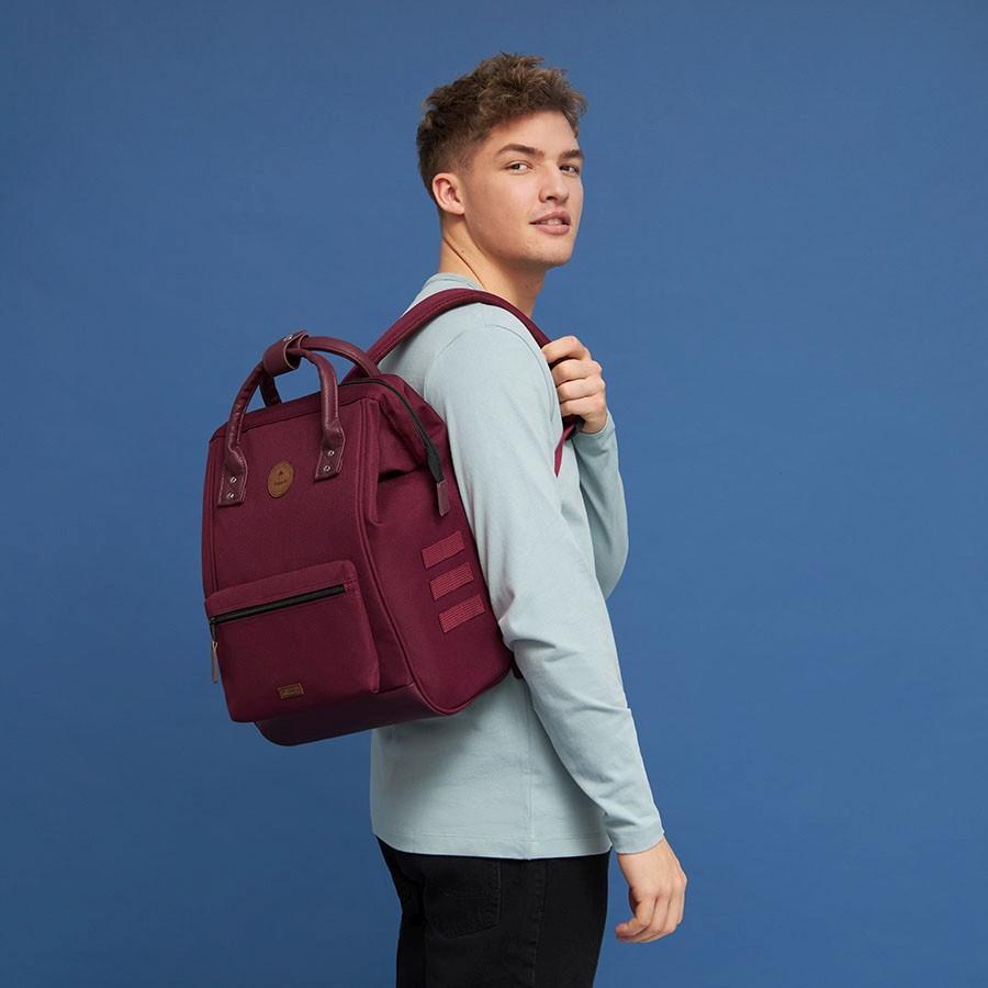 Cabaia Backpack Adventurer Nice Purple weinrot recycled Laptop