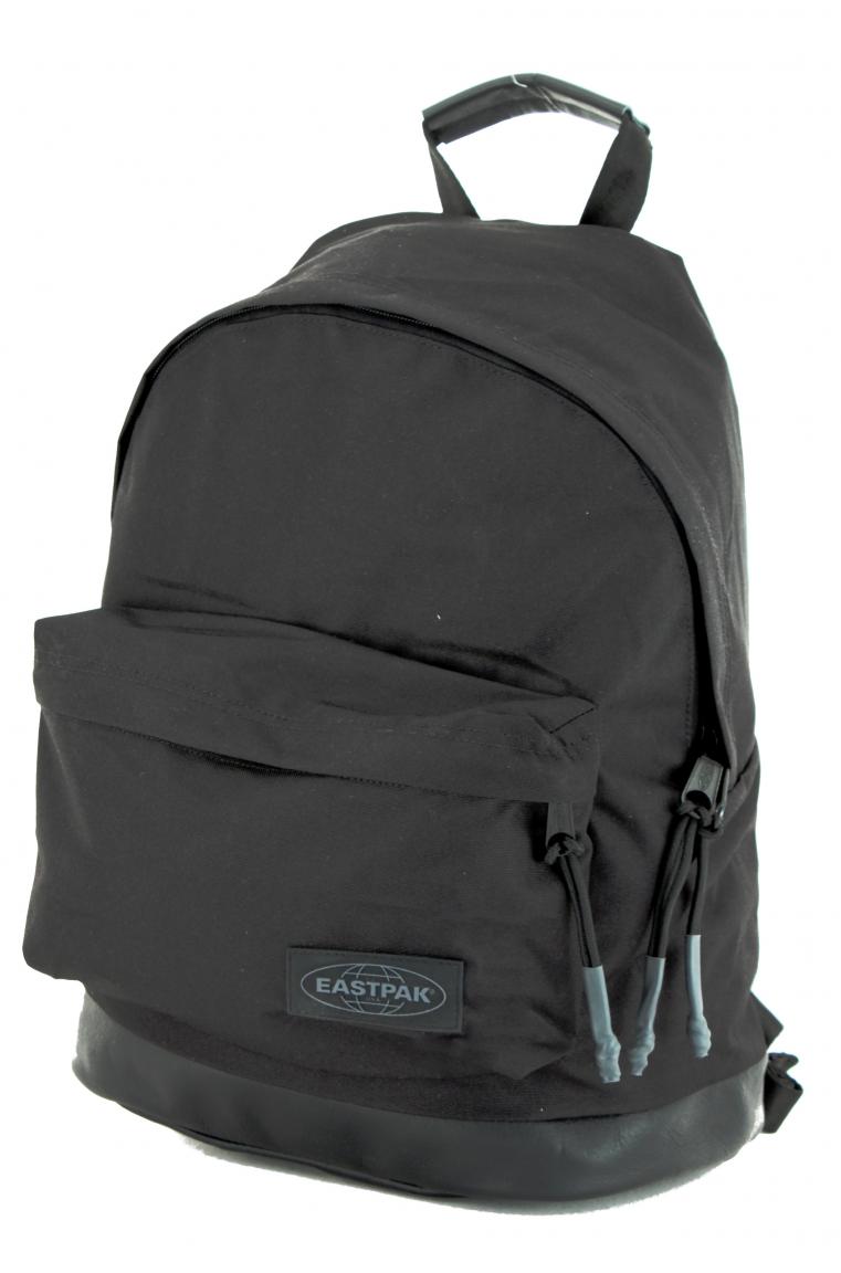 Eastpak Wyoming Rucksack schwarz Lederboden