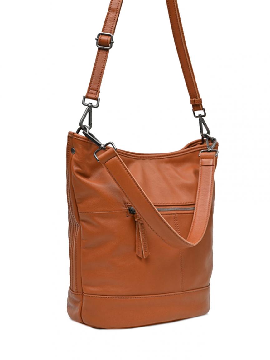 Leather Hobobag FREDsBRUDER Vertical Dark Honey Cognac