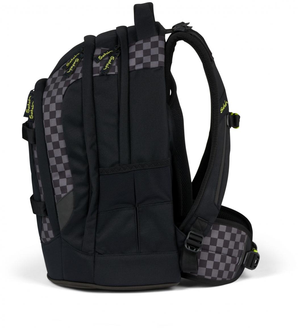 Satch Pack Dark Skate Jugendrucksack schwarz Karo verstellbar