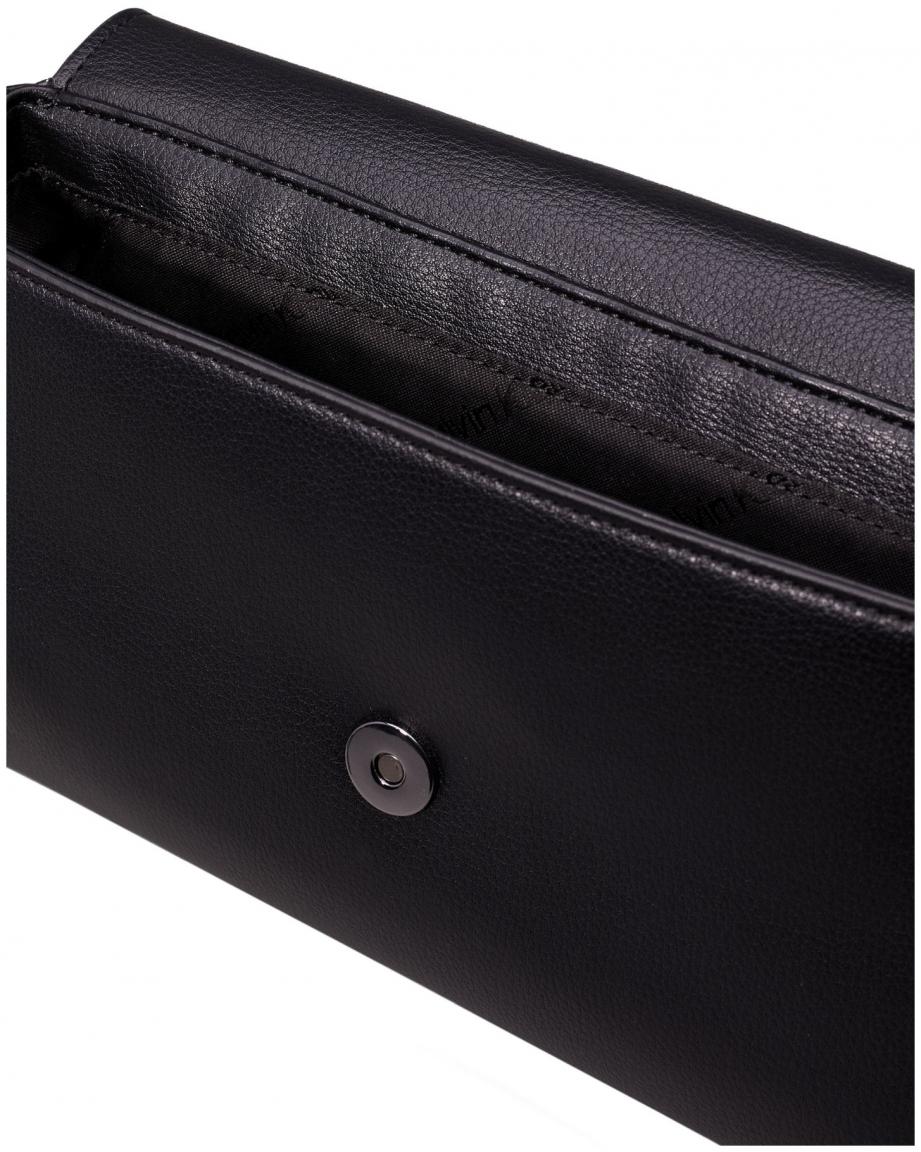 Überschlagtasche Calvin Klein schwarz Daily Shoulder Pebble