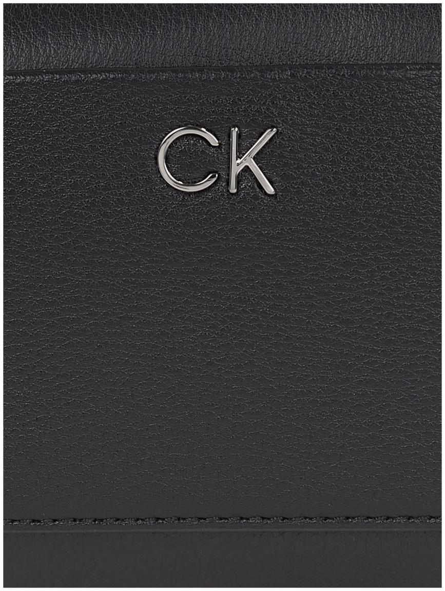 kompakte Umhängetasche Daily Calvin Klein Pebble schwarz Camera Bag