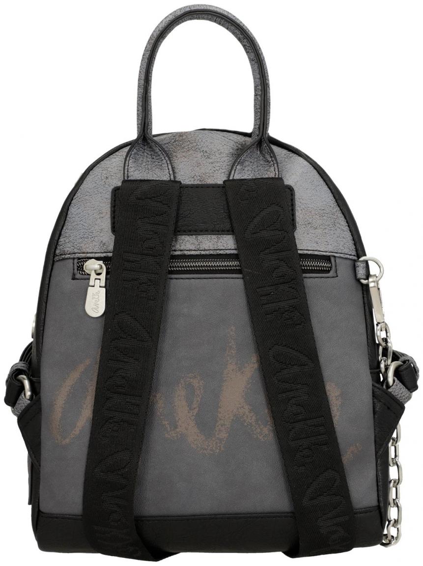 rockiger Backpack Anekke Core Crust schwarz Nieten Kette